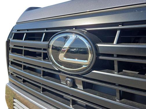 2025 Lexus GX 550 Luxury