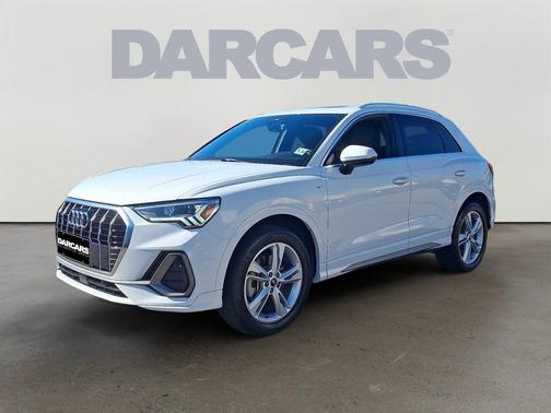2022 Audi Q3 45 S line Premium Plus