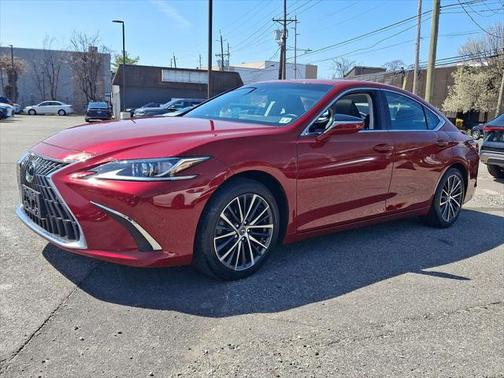 2022 Lexus ES 350 Base