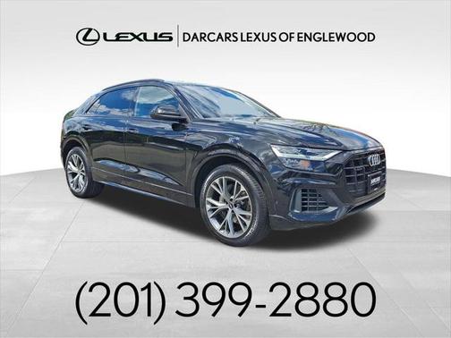 2022 Audi Q8 55 Premium