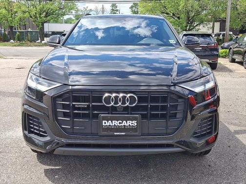2022 Audi Q8 55 Premium