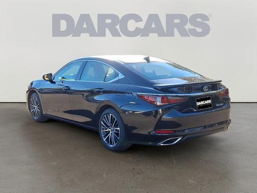 2023 Lexus ES 350 Base