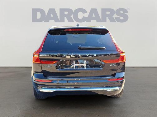 2022 Volvo XC60 B5 Inscription