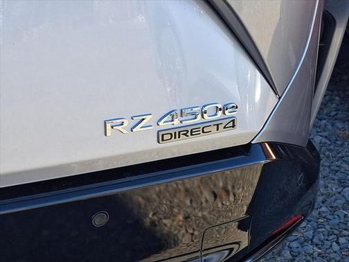 2025 Lexus RZ 450e Premium