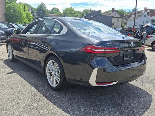 2024 BMW 530 i xDrive