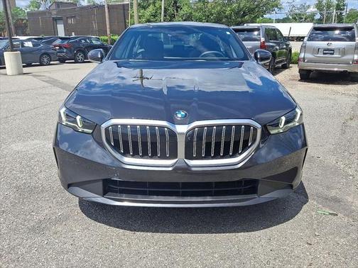 2024 BMW 530 i xDrive