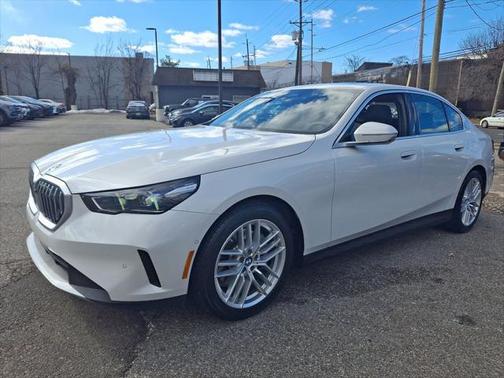2024 BMW 530 i xDrive