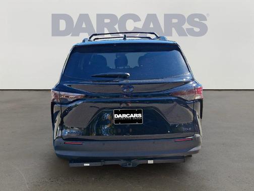 Midnight Black Metallic 2025 Toyota Sienna Woodland Edition