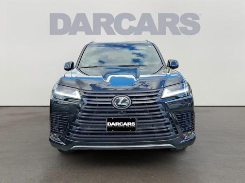 2025 Lexus LX 700h Overtrail