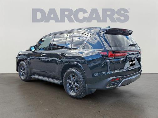 2025 Lexus LX 700h Overtrail