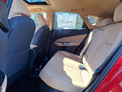 2025 Lexus NX 450h+ Luxury