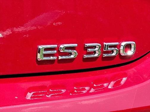 2025 Lexus ES 350 Base
