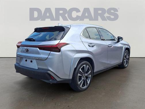 Iridium 2024 Lexus UX 250h Base