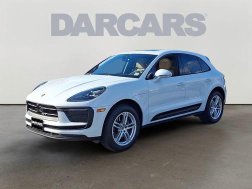 2023 Porsche Macan Base