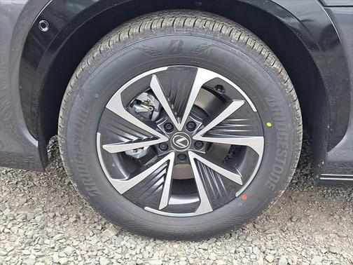 2025 Lexus RZ 450e Premium