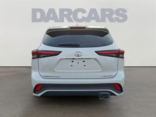 2024 Toyota Highlander XSE