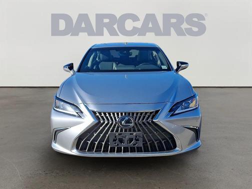 2023 Lexus ES 250 Base