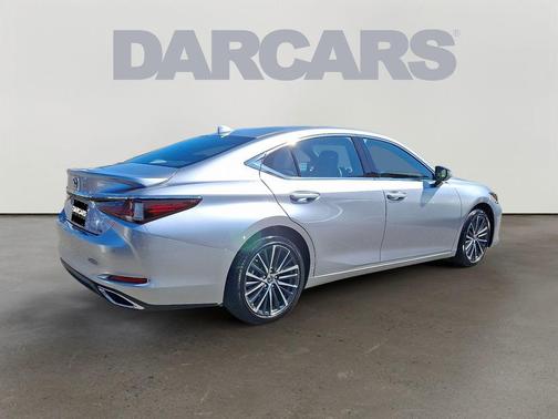 2025 Lexus ES 350 Base