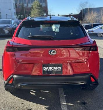 2023 Lexus UX 250h F Sport