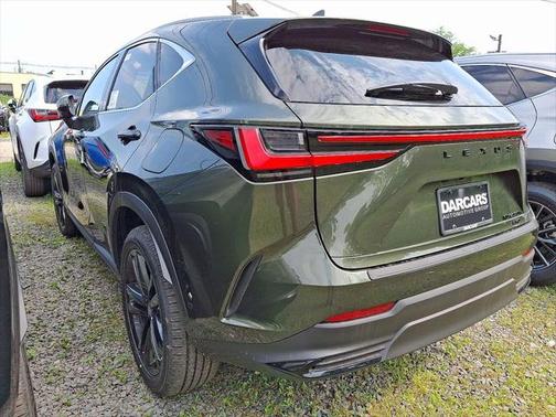 2025 Lexus NX 450h+ Luxury