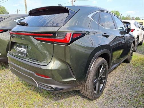 2025 Lexus NX 450h+ Luxury