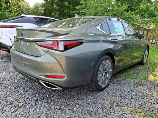 2025 Lexus ES 350 Base