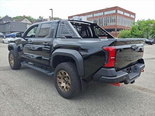 2024 Toyota Tacoma Hybrid Trailhunter