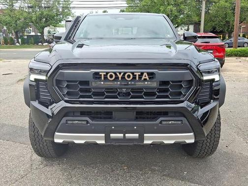 2024 Toyota Tacoma Hybrid Trailhunter