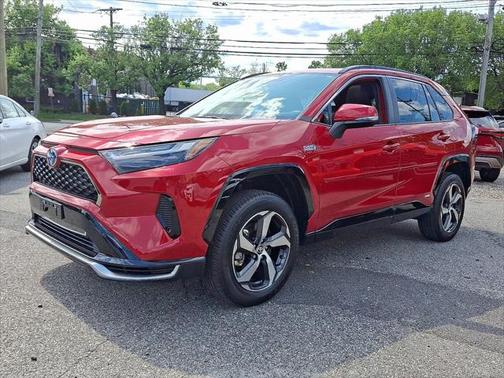2024 Toyota RAV4 Prime SE