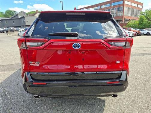 2024 Toyota RAV4 Prime SE