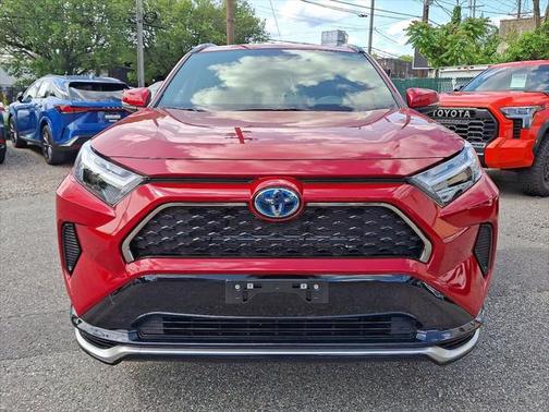 2024 Toyota RAV4 Prime SE
