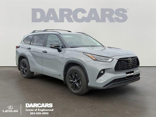 2025 Toyota Highlander Hybrid XLE