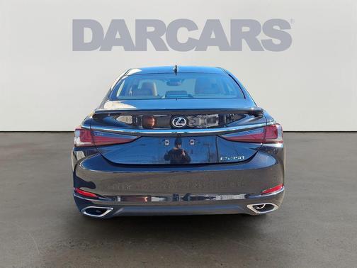 2023 Lexus ES 350 Base