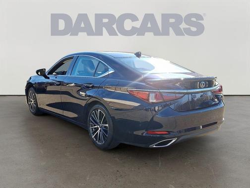 2023 Lexus ES 350 Base