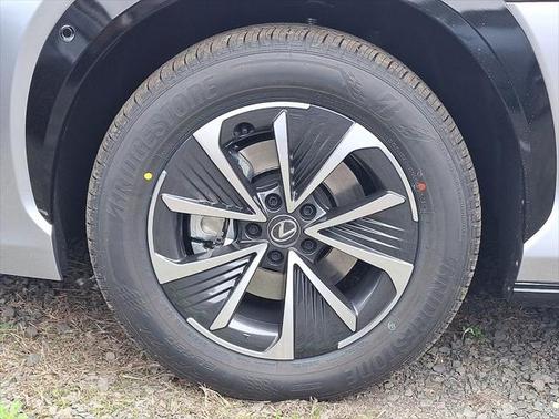 2025 Lexus RZ 450e Premium