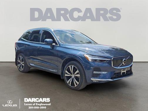 2022 Volvo XC60 B5 Inscription