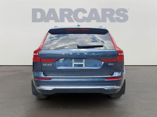 2022 Volvo XC60 B5 Inscription