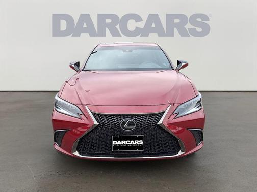 2024 Lexus ES 300h F SPORT Handling