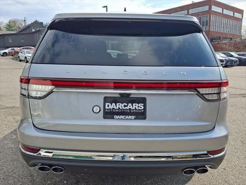 2022 Lincoln Aviator Standard AWD