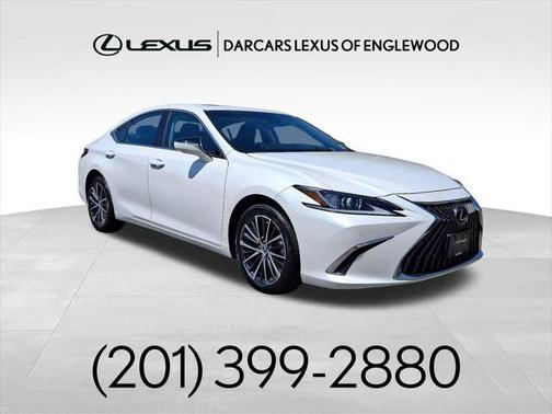 2023 Lexus ES 250 Base
