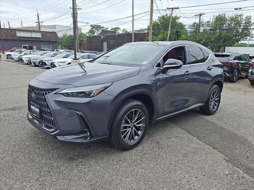 2022 Lexus NX 250 Premium