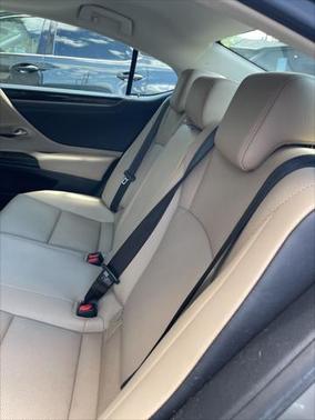 2019 Lexus ES 350 Base