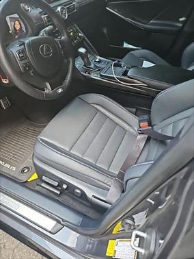 2022 Lexus IS 350 Base