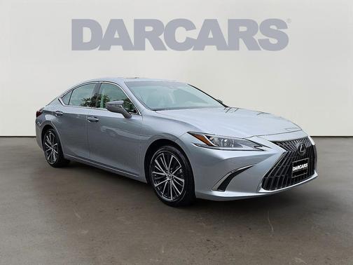2025 Lexus ES 300h Base