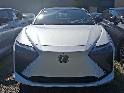 2025 Lexus RZ 450e Premium