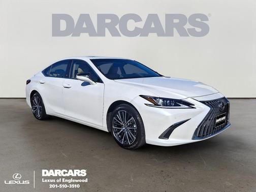 2023 Lexus ES 300h Base