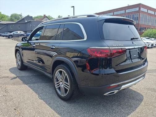 2024 Mercedes-Benz GLS 450 4MATIC