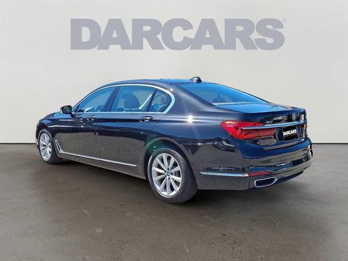 2017 BMW 740 xDrive
