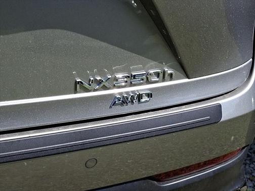 2025 Lexus NX 350h Luxury