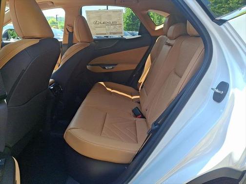 2025 Lexus NX 450h+ Luxury